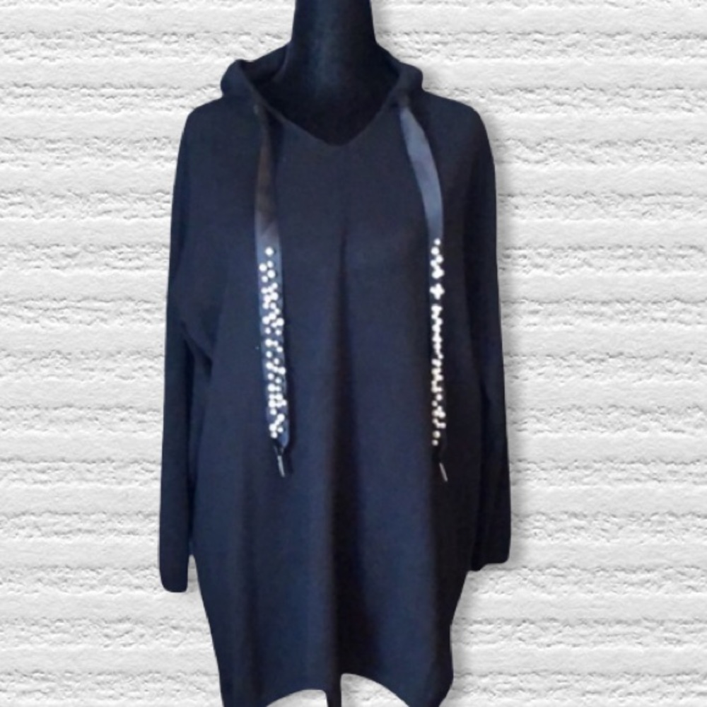 ANGELA MARA sweater